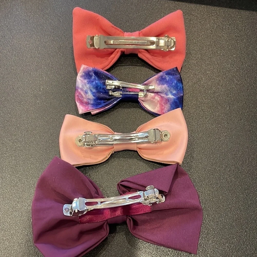 Fabric hairbow clips/ barrettes